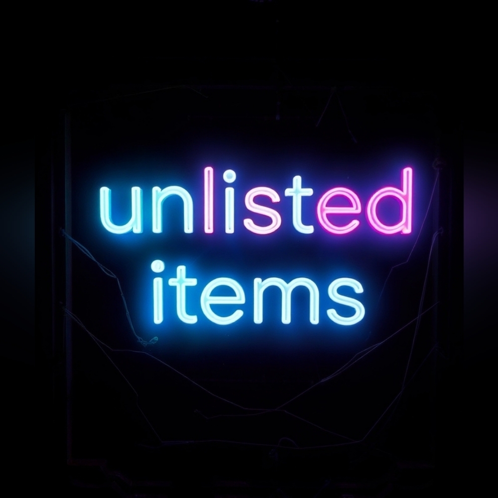UNLISTED ITEM - POSHMARK SHOWS LIVE